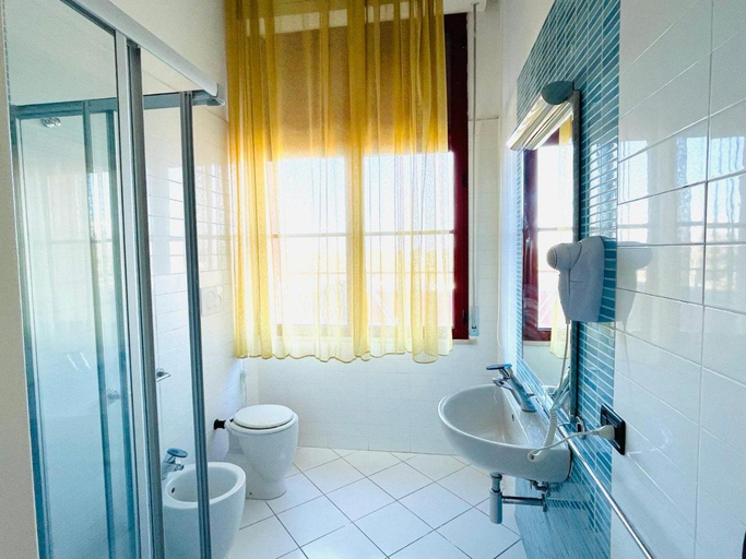 Others 4, Regina Beach Holiday Apartments, Pisa
