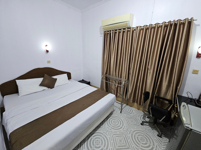 Bedroom 3, Hotel Sinar Khatulistiwa, Singkawang