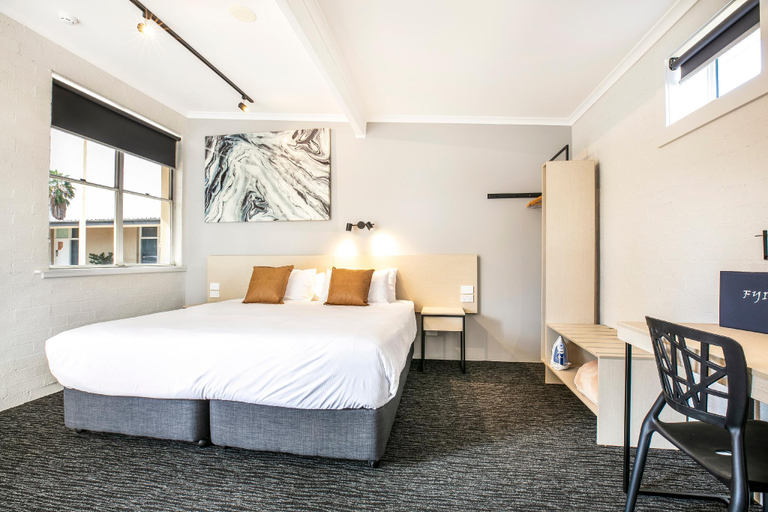 Bedroom 23