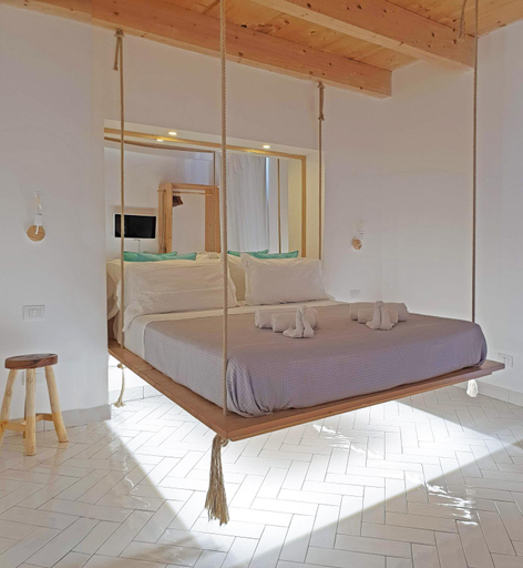 Bedroom 2, Casa Lucia, Napoli