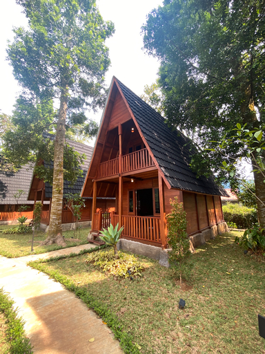 Exterior 1
