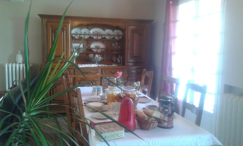 Others 2, Maison Fleurie, Pyrénées-Atlantiques