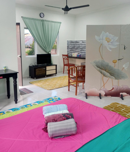 Bedroom, HOMESTAY MY HUT, Jasin