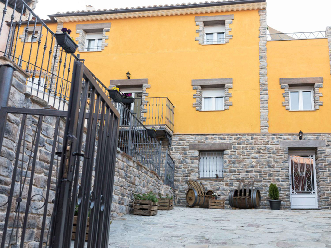 Others 5, Apartamentos Rurales Parajes de Piedra, Zaragoza