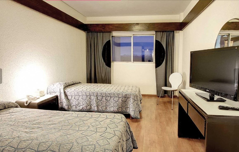 Bedroom 2, Hotel Bariloche Ski, Bariloche