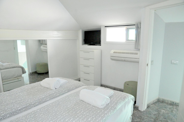 Bedroom 3, Villa Holiday World, Las Palmas