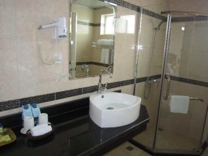 Bathroom 3