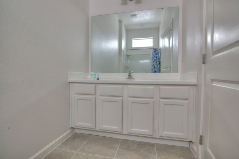 Bathroom 2, Hotel Styled Bedrooms in a Villa, Osceola