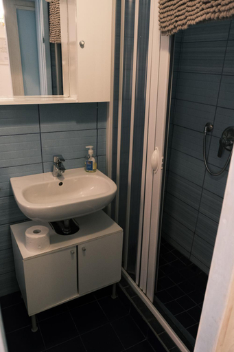 Bedroom 2, A pochi passi dal mare by PortofinoVacanze, La Spezia