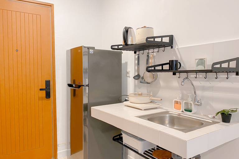 Others 4, Minimalist and Comfy Studio Apartment at Cinere Bellevue Suites By Travelio, Depok
