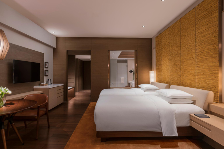 Bedroom 12