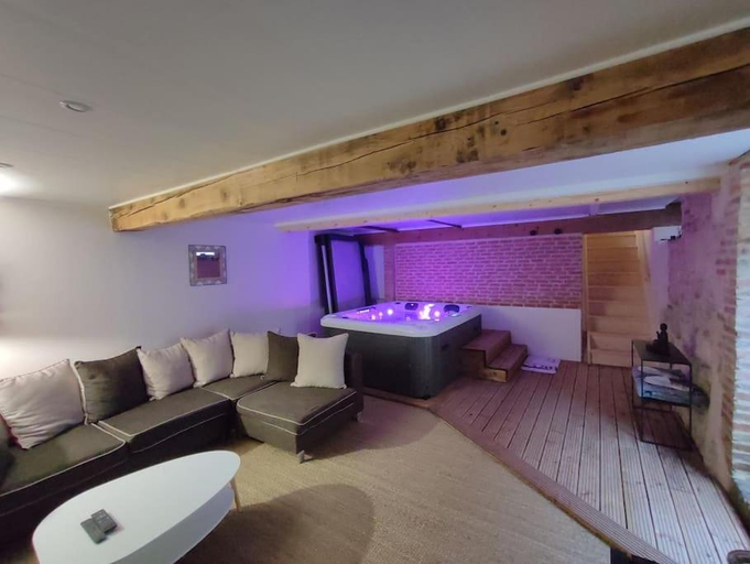 Others 4, Gite le jardin secret et Gite au temps suspendu, Gers