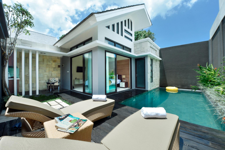 Swimming Pool 4