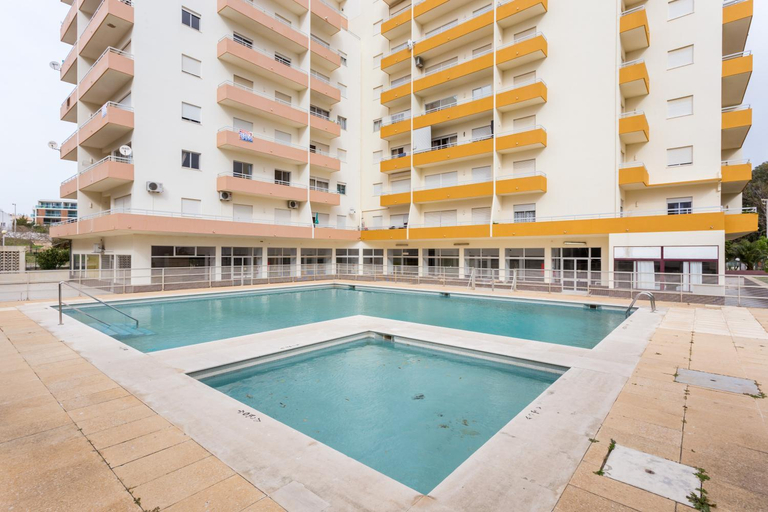 Sport & Beauty 2, Tres Castles Beach Apartment 3, Portimão
