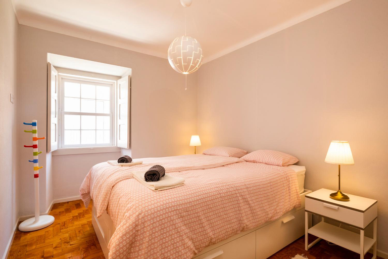 Bedroom 2, Harbour House, Mafra