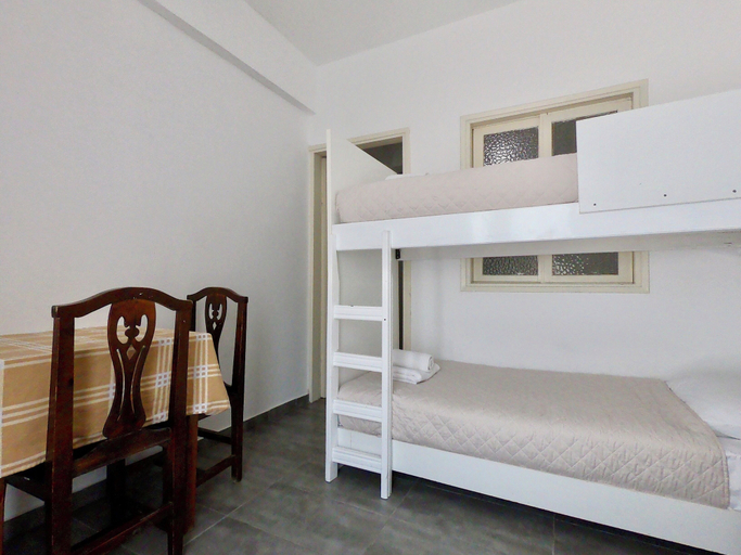 Bedroom 2, Fira Backpackers Place, South Aegean
