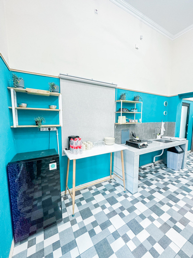Bathroom 15