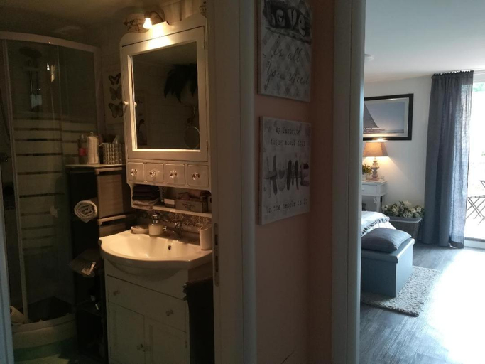 Bathroom 4, Le Lanterne B&B, Rome