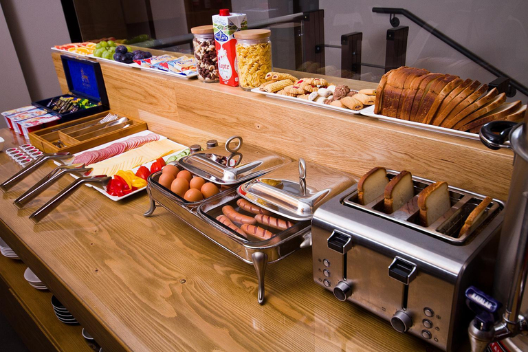 Food & Drinks 3, Wine Hotel Chisinau, Chisinau