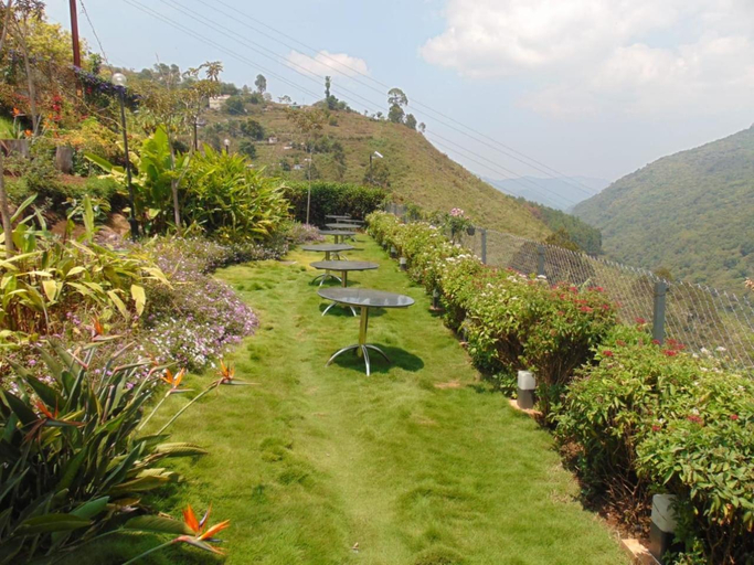 Food & Drinks, Cherry Blossom Homestay, Dindigul