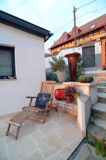 Others 4, Filia Apartman, Eger