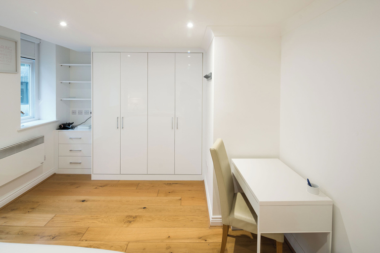 Others 4, 1BD Modern City Oasis: Near London Attractions, London