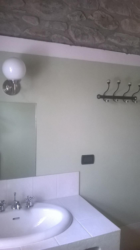 Bedroom 4, Locanda di Campagna, Massa Carrara