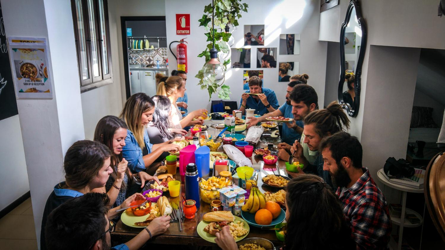 Food & Drinks 2, The Lights Hostel, Málaga
