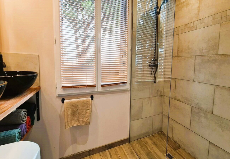 Bathroom 4, Le Cottage Nature Vigne Rouge, Tarn