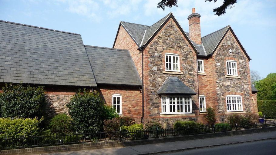 Others 4, Keepers Lodge, Leicestershire