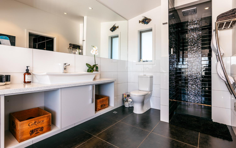 Bathroom, Wild Thyme Waiheke, Auckland