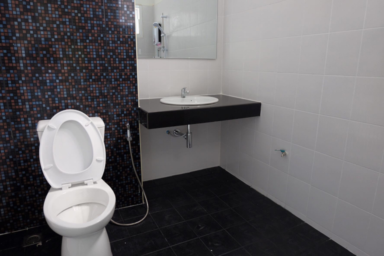 Bathroom 1