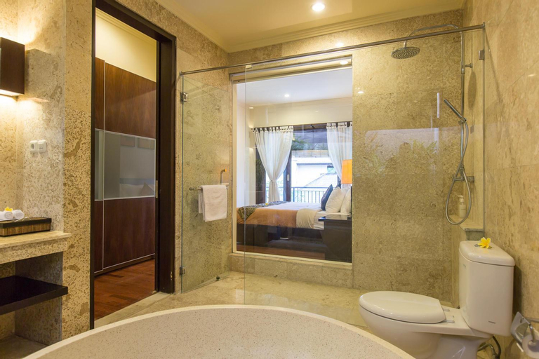Bathroom 7