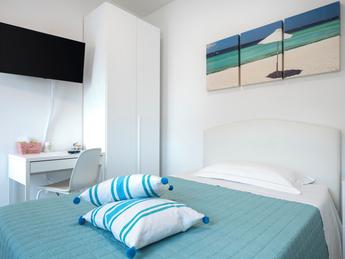 Bedroom 4, Zuara9room RIMNI Bed&Breakfast, Rimini