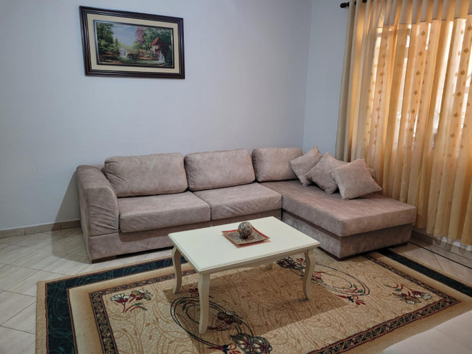 Others 3, Brayan guest house, Pogradecit