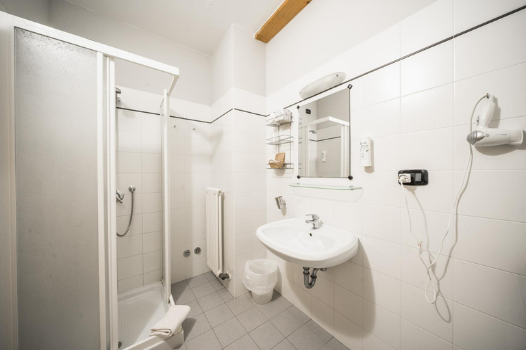 Others 3, La Cantinota - Locanda De Manincor Rooms, Trento