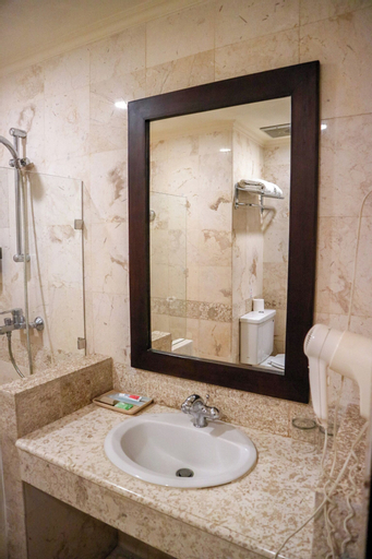 Bathroom 3