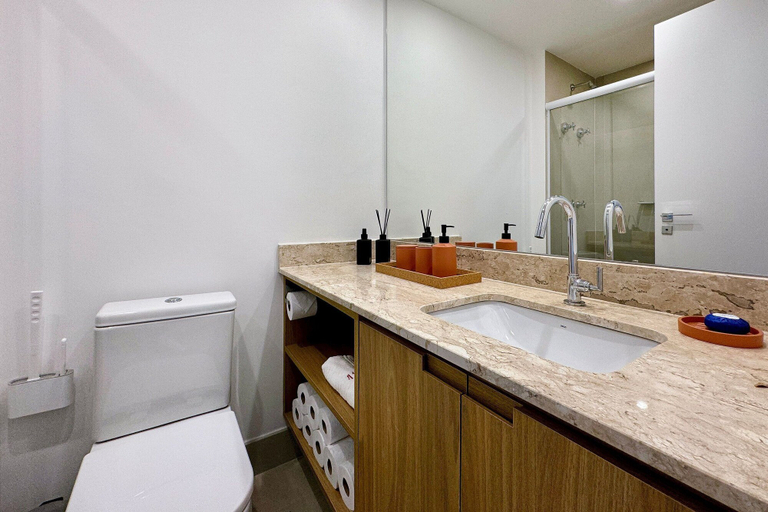 Bathroom 4, Vossa Bossa Moema, São Paulo