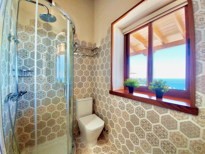 Shower 4, Papaya Paradise, Santa Cruz de Tenerife