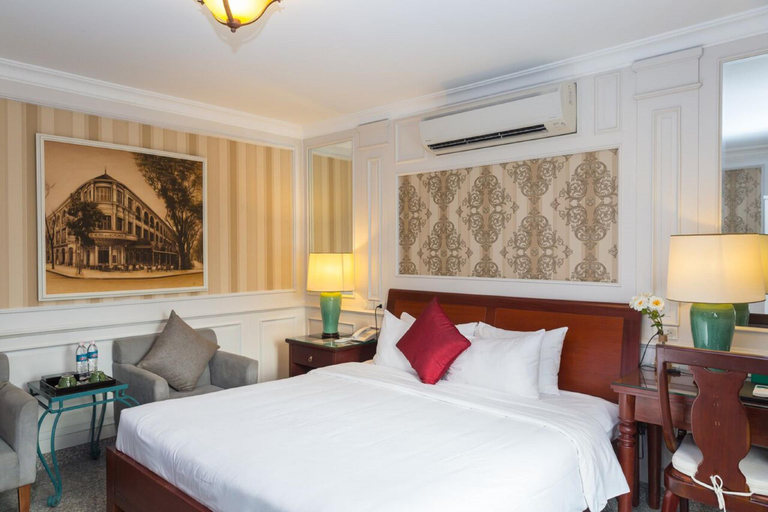 Bedroom 12