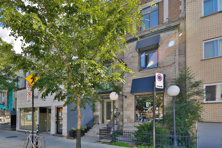 Exterior & Views 1, STUNNING condos on ST Denis, Montréal