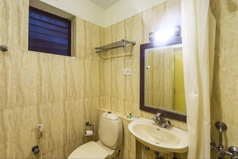 Bathroom 4