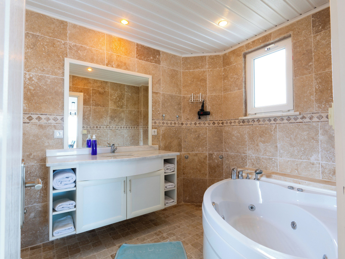 Bathroom 3, Alanya Polat Holiday Village, Alanya