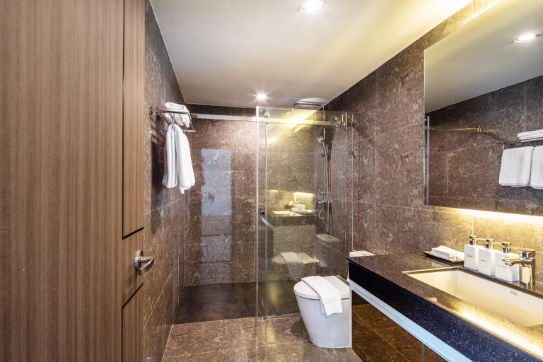 Bathroom 3
