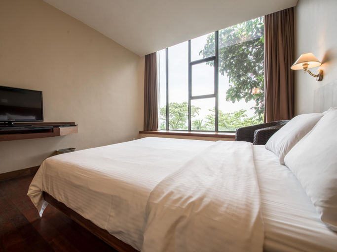 Bedroom 14