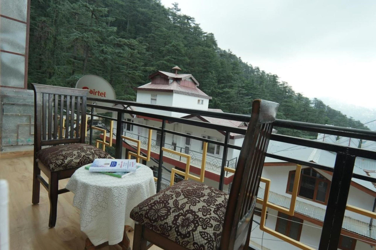 Public Area, Goroomgo Shree Shimla Stay, Shimla