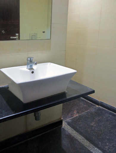 Bathroom 4