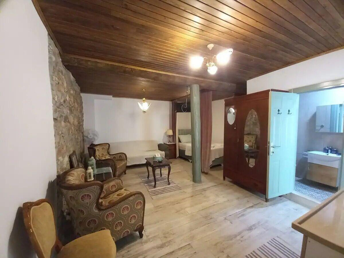 Bedroom 3, Kidoni Macaron Guesthouse, Ayvalık