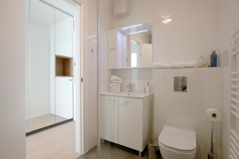 Bathroom 2, Island View Luxury Apartments, Zadar