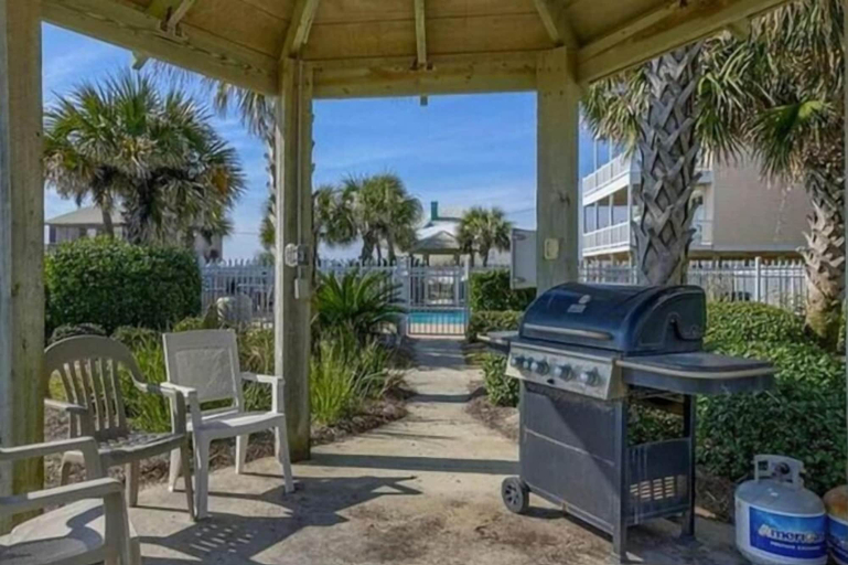 Others 5, Courageous Beach House Suite D, Baldwin